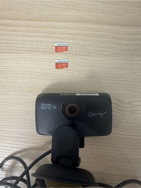 Mio MiVue 618 dash cam